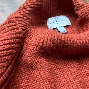 Cozy sweater size L from Ruby finch